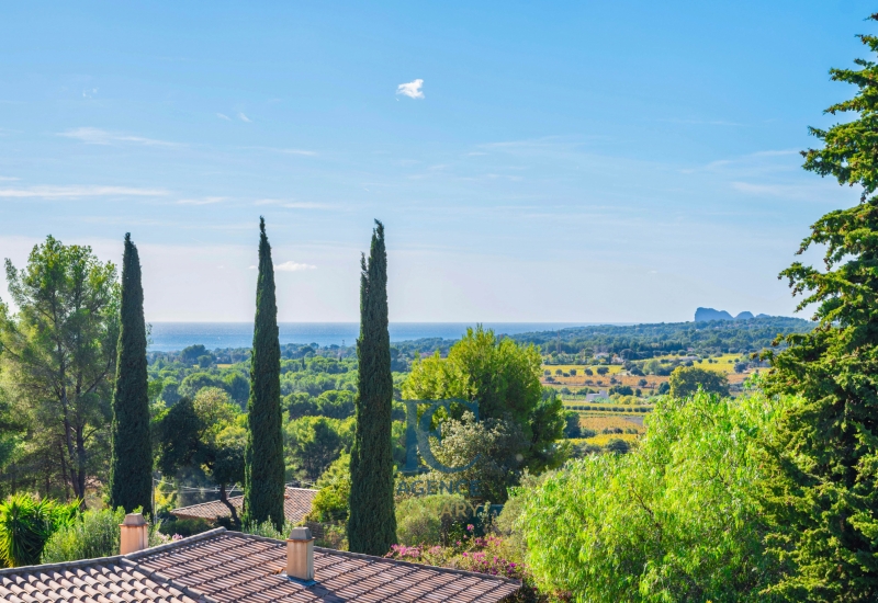 Villa vue mer en vente à La Cadière d'Azur - Image 1