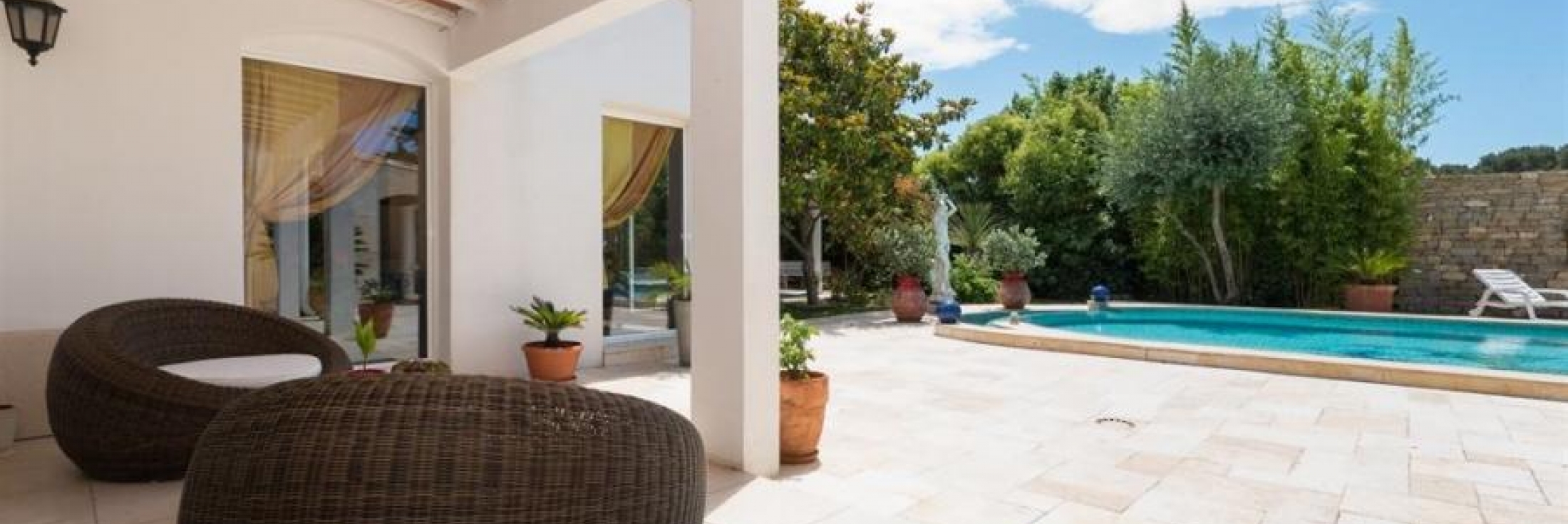 Villa de luxe à vendre avec piscine à Sanary sur Mer : quartier Beaucours