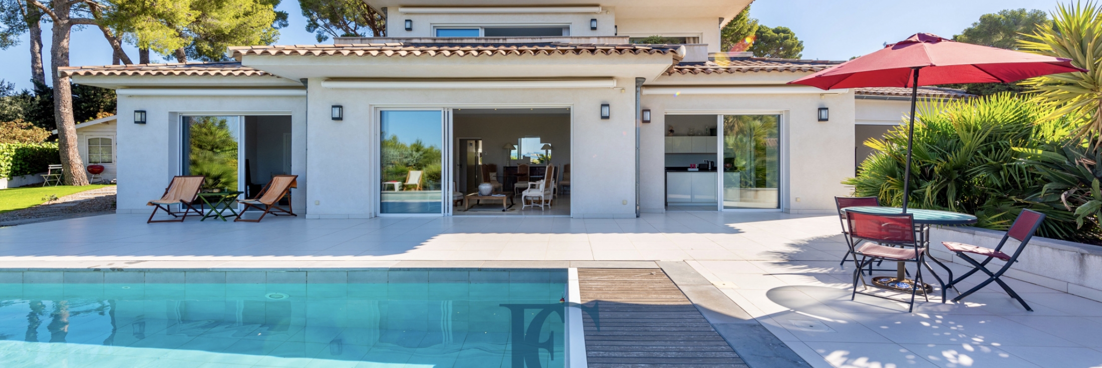 Magnifique maison de 185 m2 avec vue mer en vente à Sanary-sur-Mer