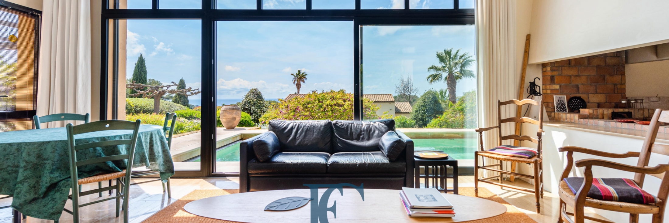 Villa d'architecte avec vues panoramiques en vente à Sanary-sur-Mer