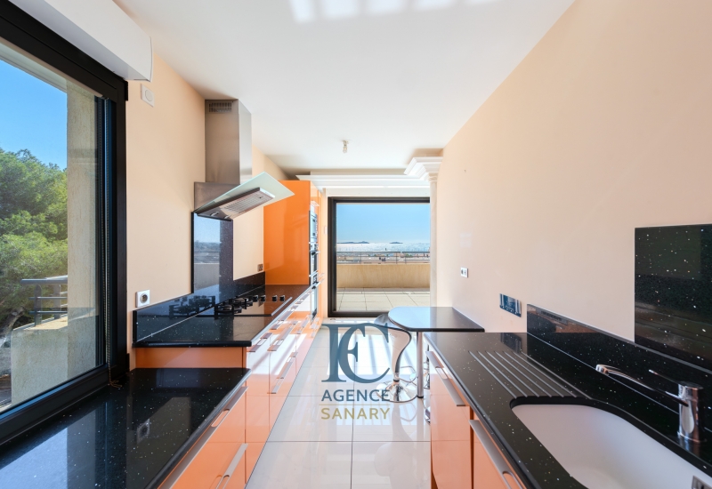 Exclusivité Bandol appartement T5 de 162 m2  vue mer panoramique - Image 2